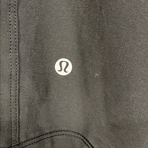 Lululemon Men’s T.H.E. Short *Linerless 7" Black - Picture 4 of 5